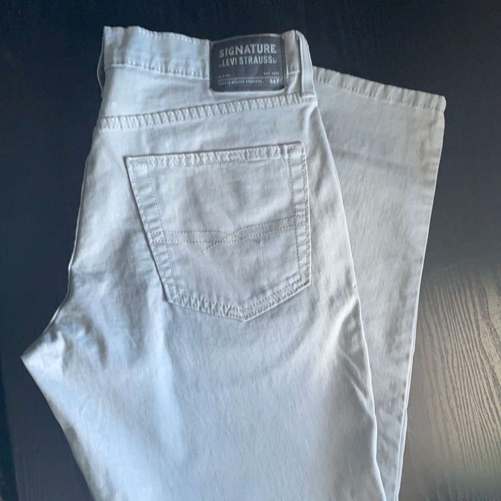Levi’s men’s Khaki Pants new 32x32